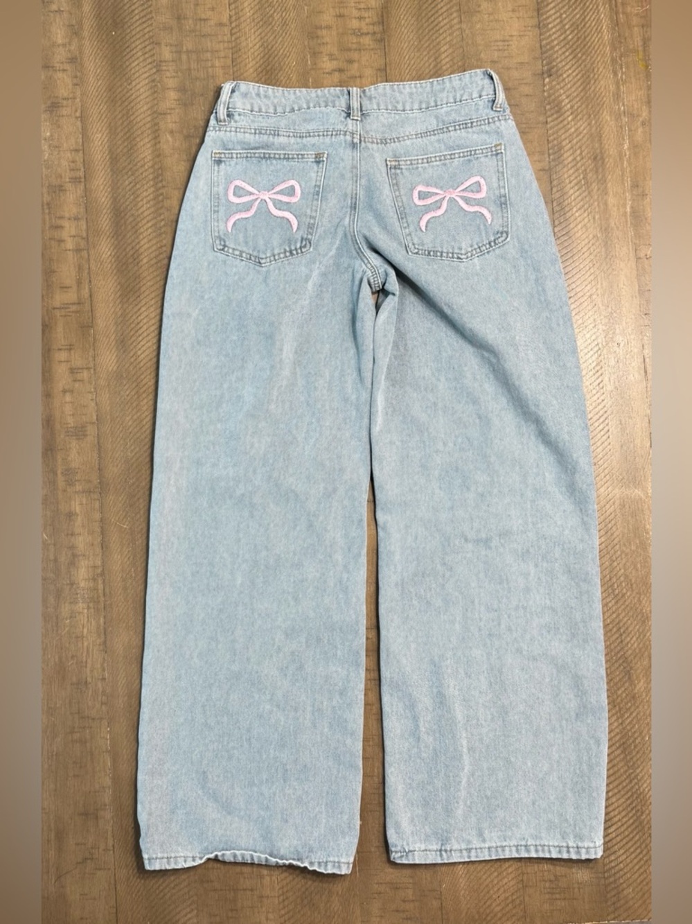Edikted Bow Pocket Low Rise Baggy Jeans|Medium|27-28-29 - Picture 5 of 5